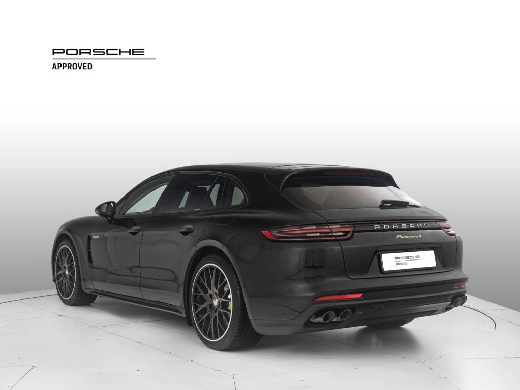 img-2 Porsche Panamera Porsche U1283337