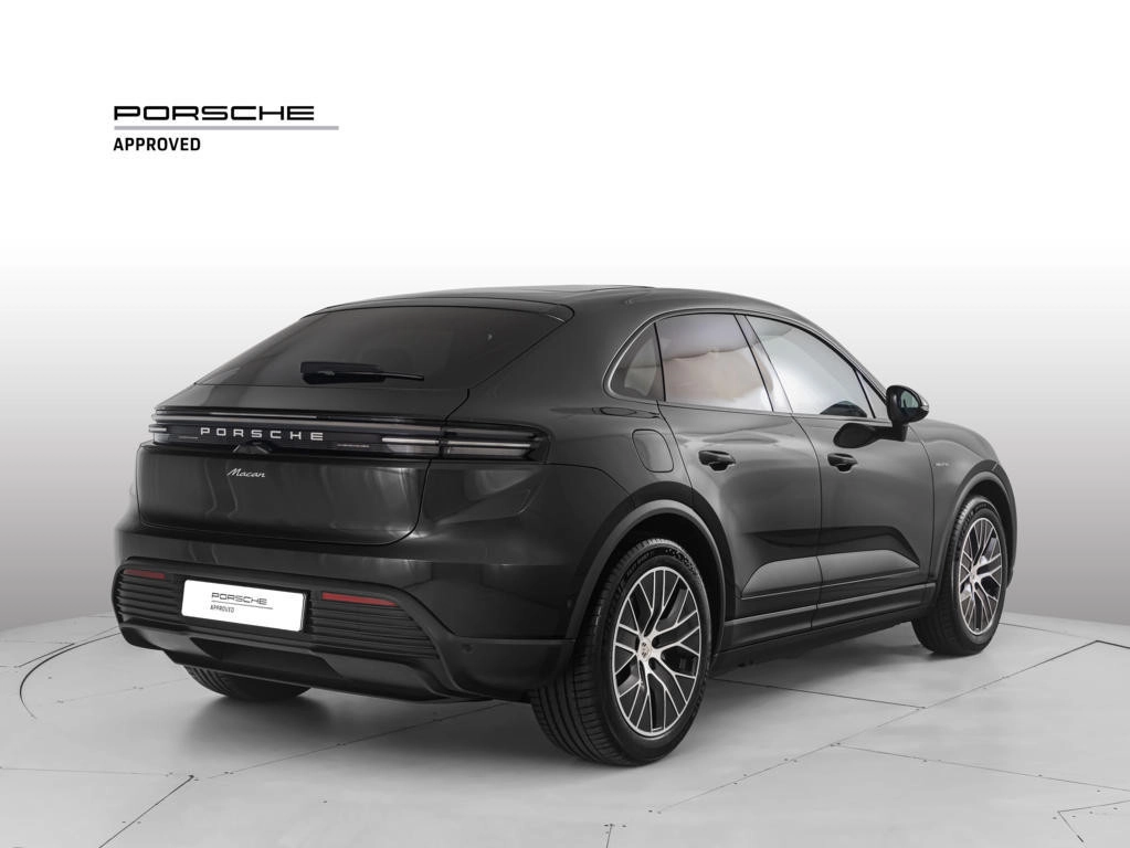 img-4 Porsche MACAN Porsche N1247872