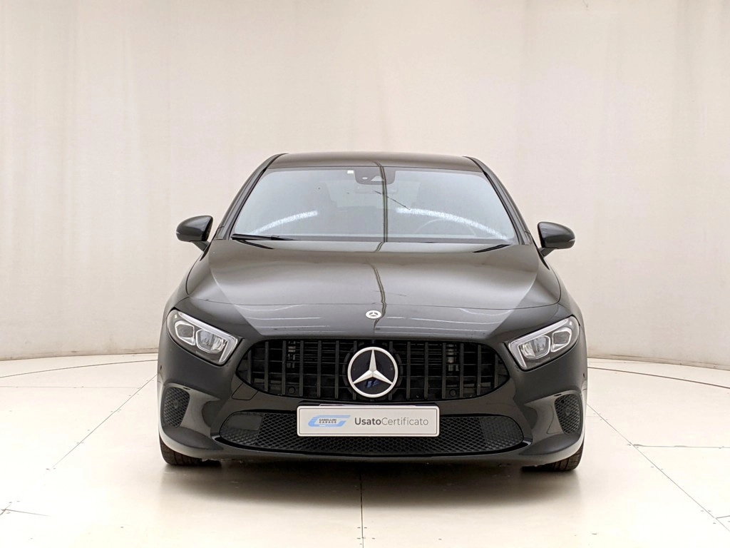 img-1 Mercedes-Benz Classe A Mercedes-Benz U1283672