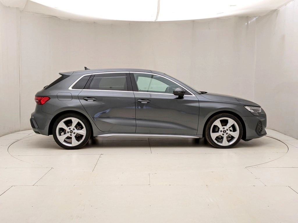 img-2 Audi A3 Audi U1283274