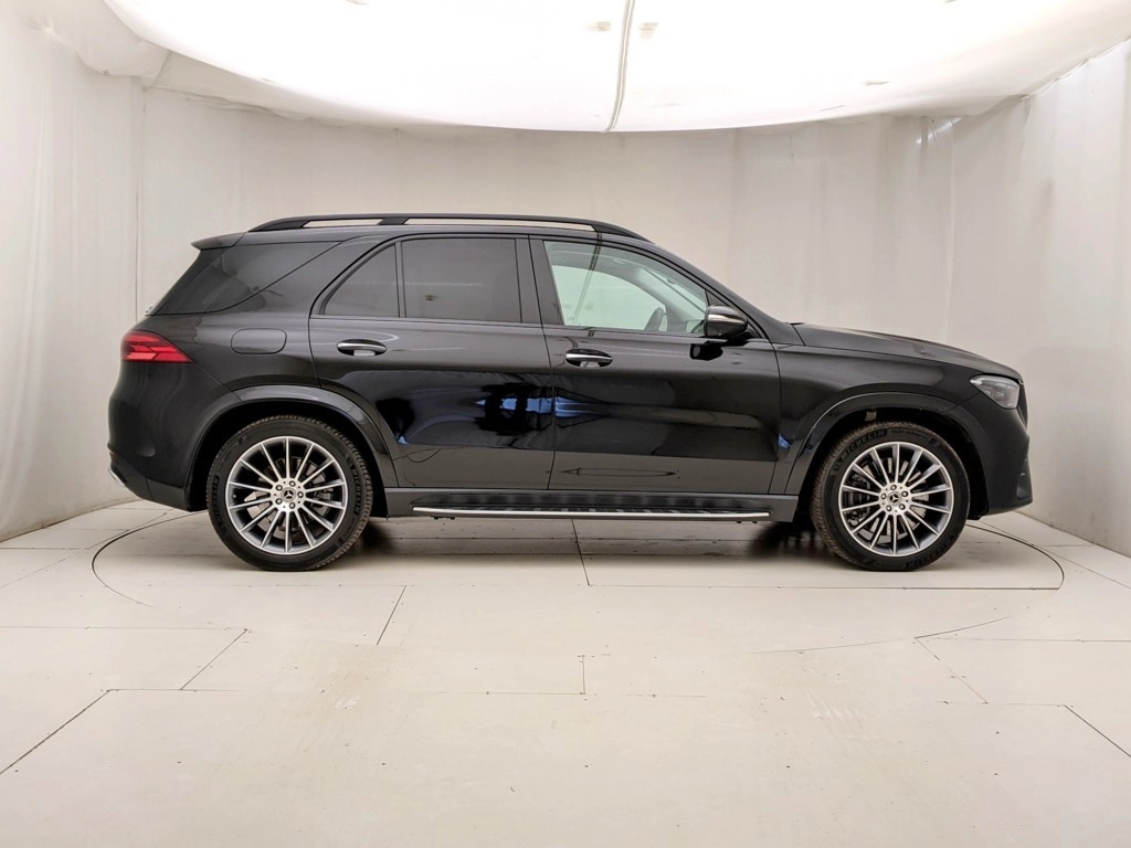 img-2 Mercedes-Benz Classe GLE Mercedes-Benz U1283705