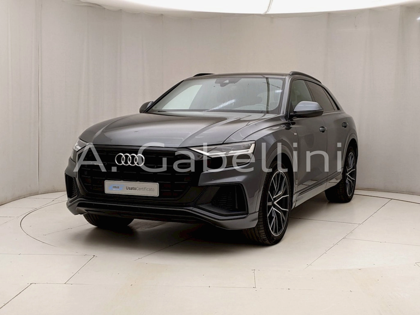 img-0 Audi Q8 Audi U1282285