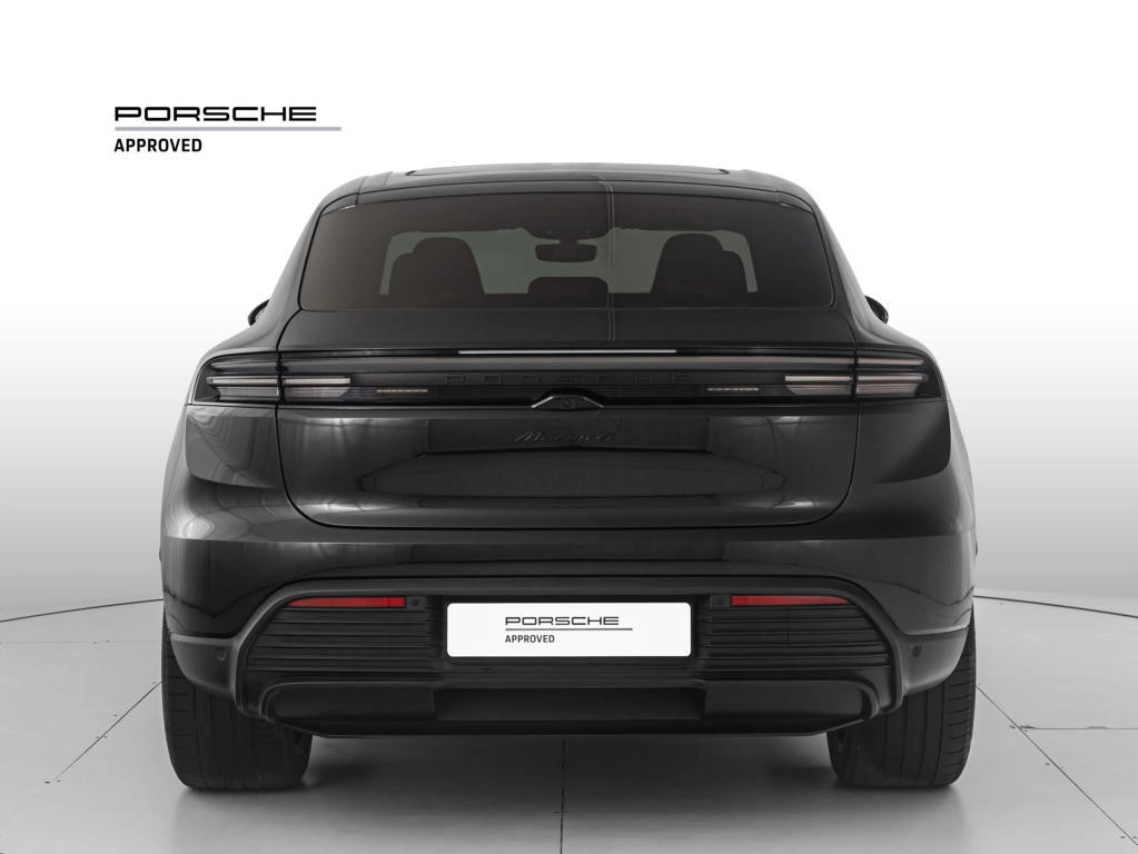 img-3 Porsche Macan Porsche U1284221