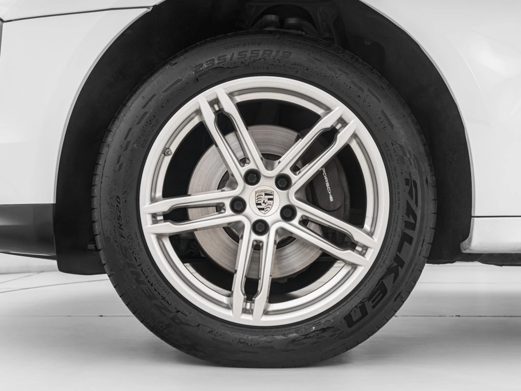 img-3 Porsche Macan Porsche U1283278