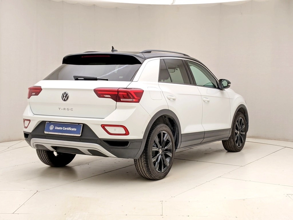img-3 Volkswagen T-Roc Volkswagen U1284045