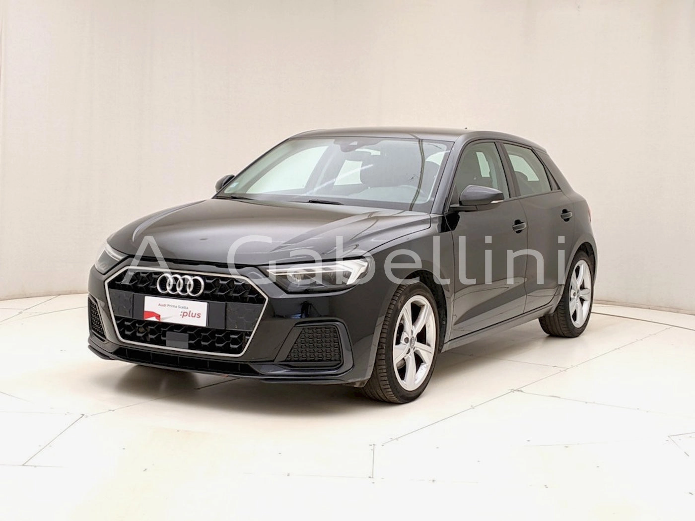 img-0 Audi A1 Audi U1284010