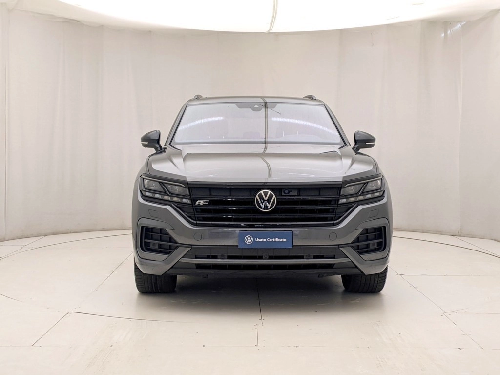 img-1 Volkswagen Touareg Volkswagen U1284012