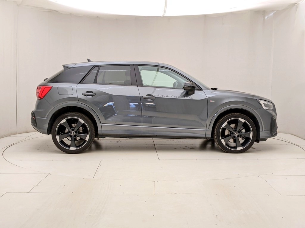 img-2 Audi Q2 Audi N1247237