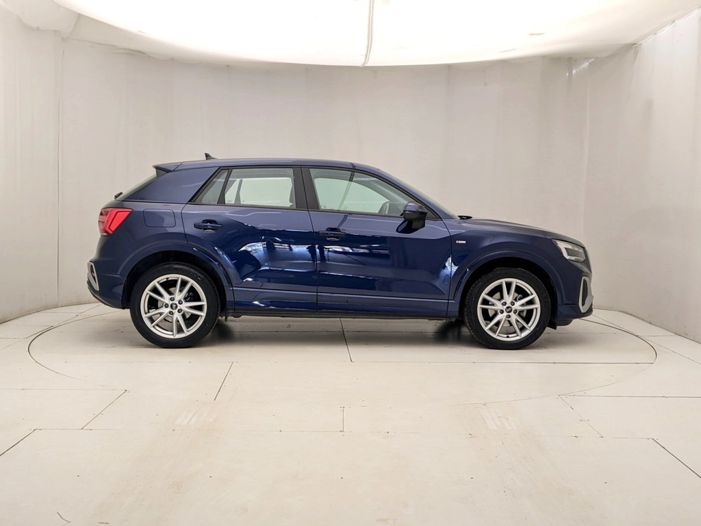 img-2 Audi Q2 Audi U1284429