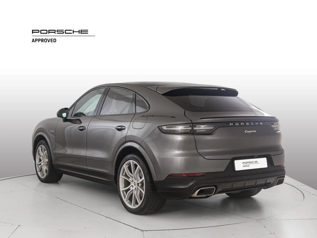 img-2 Porsche Cayenne Porsche U1283412
