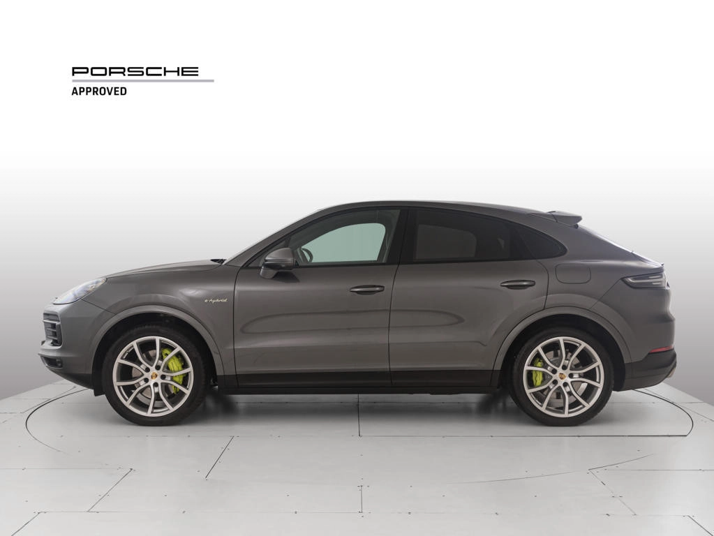 img-1 Porsche Cayenne Porsche U1283412