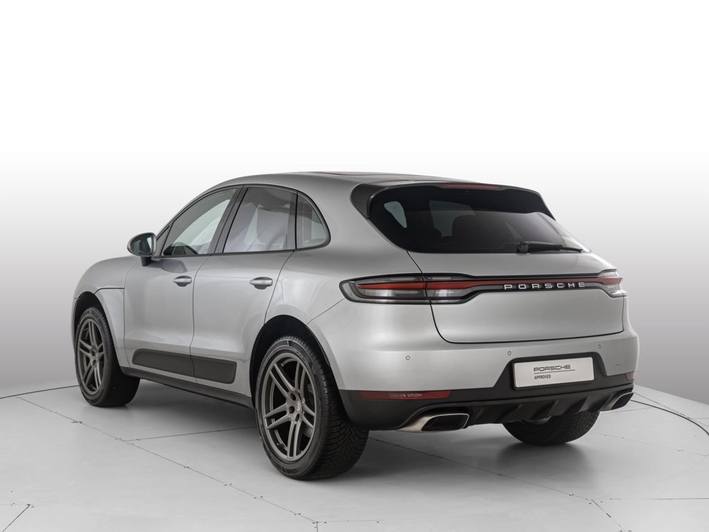 img-2 Porsche Macan Porsche U1283811