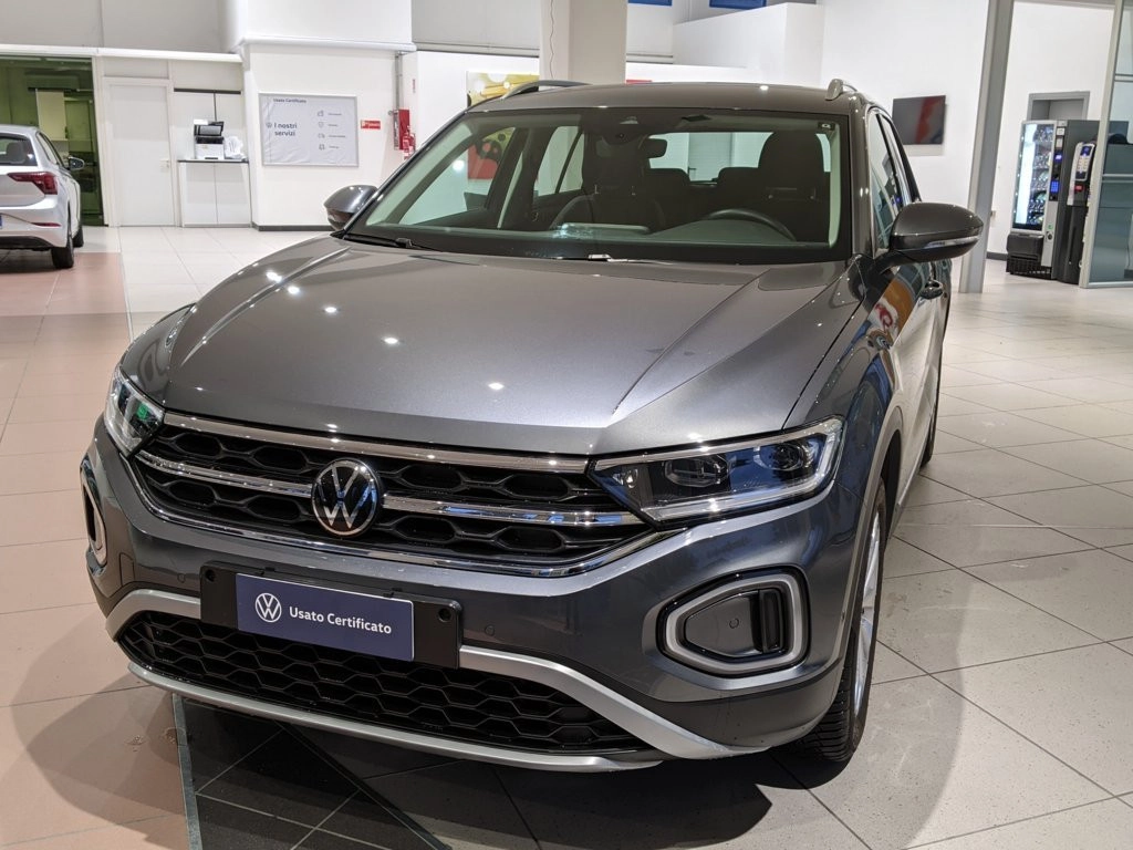 img-0 Volkswagen T-Roc Volkswagen U1283375
