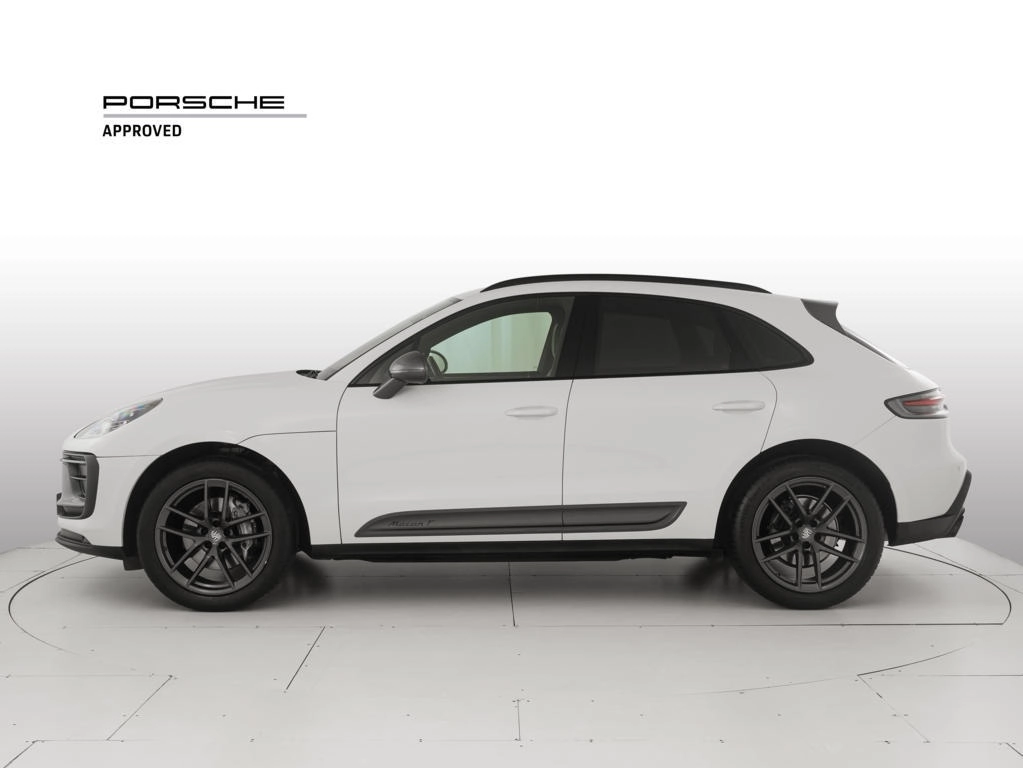img-1 Porsche Macan Porsche U1283770