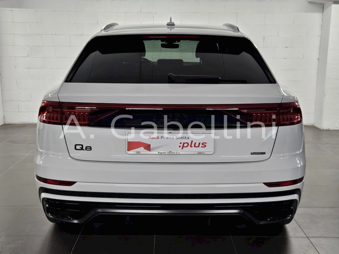 img-4 Audi Q8 Audi U1282957
