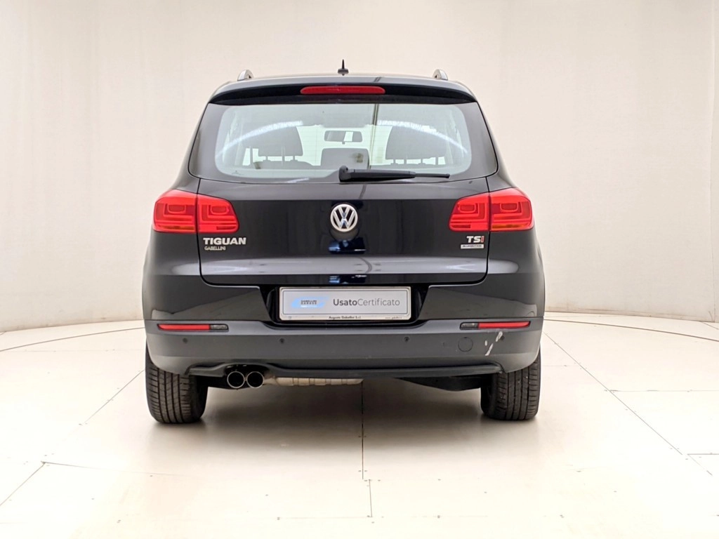 img-4 Volkswagen Tiguan Volkswagen U1284239