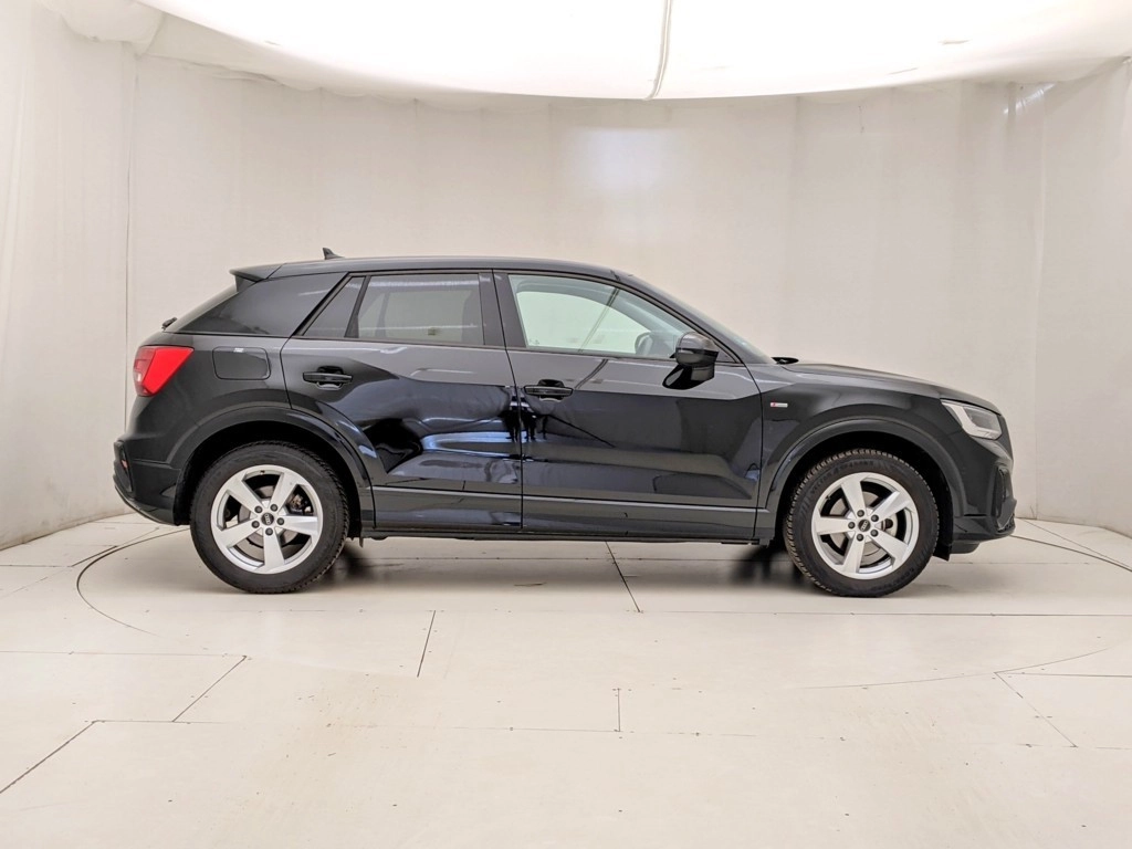 img-2 Audi Q2 Audi U1284721