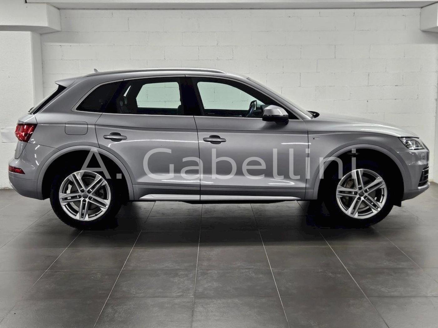 img-2 Audi Q5 Audi U1282709