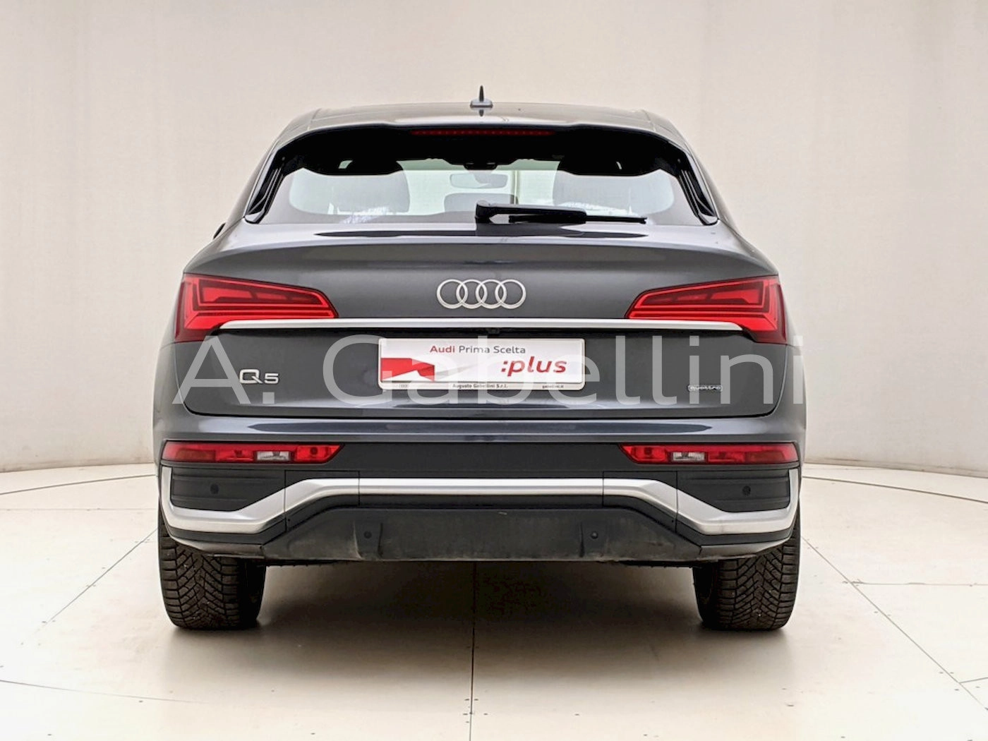 img-4 Audi Q5 Audi U1283422