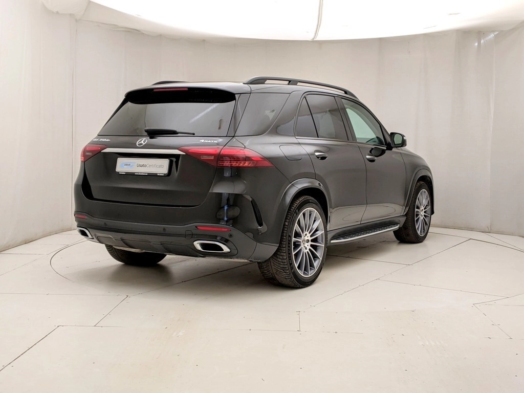 img-3 Mercedes-Benz Classe GLE Mercedes-Benz U1283705