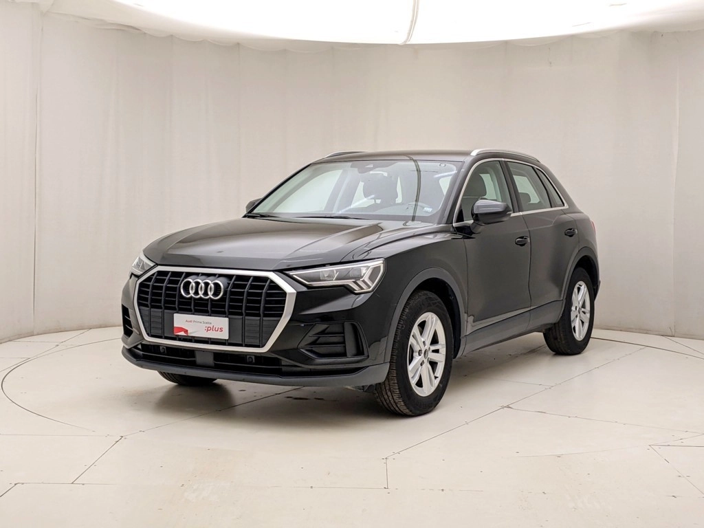 img-0 Audi Q3 Audi U1282984