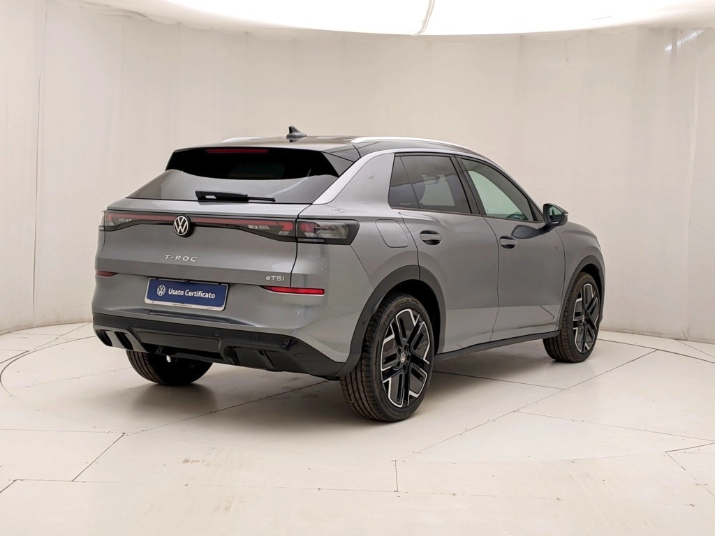 img-3 Volkswagen T-Roc Volkswagen N1249209