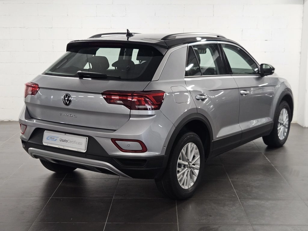 img-3 Volkswagen T-Roc Volkswagen U1283448