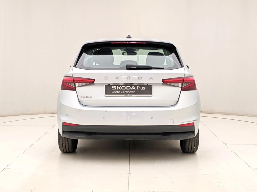 img-4 Skoda Fabia Skoda U1284248