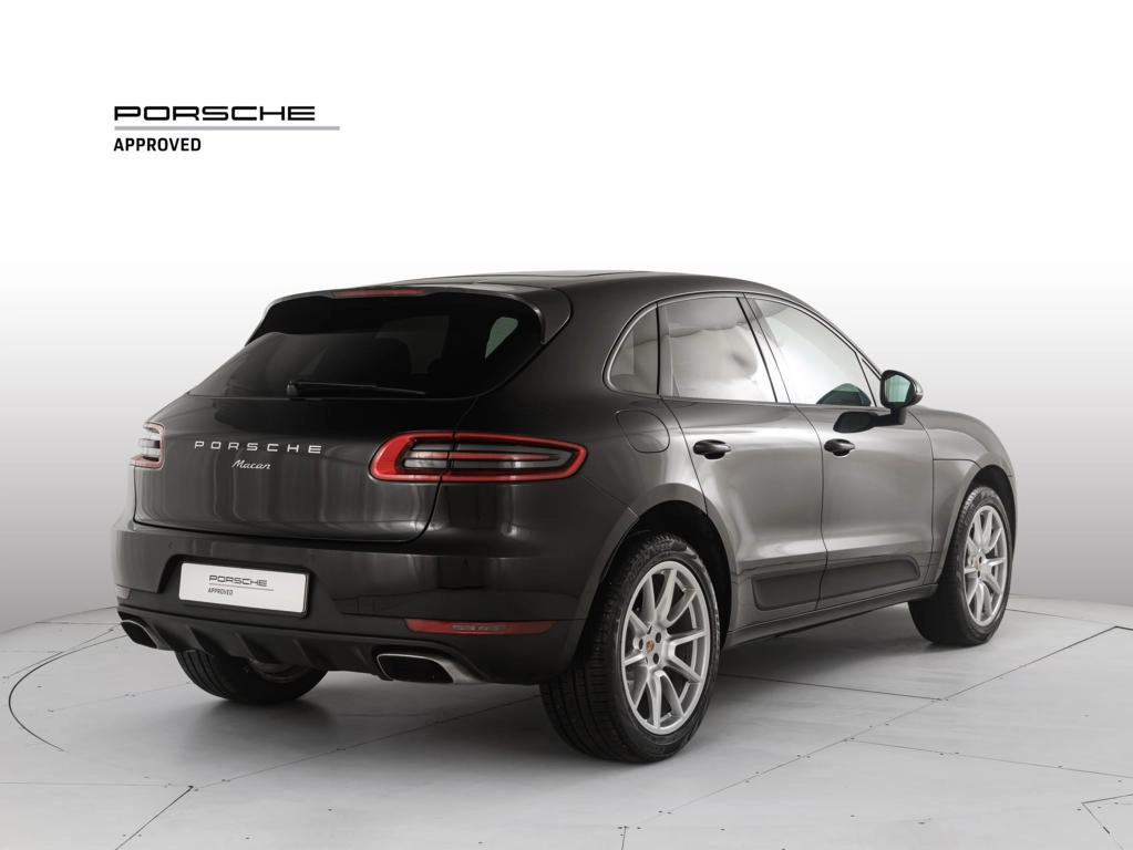 img-4 Porsche Macan Porsche U1283903