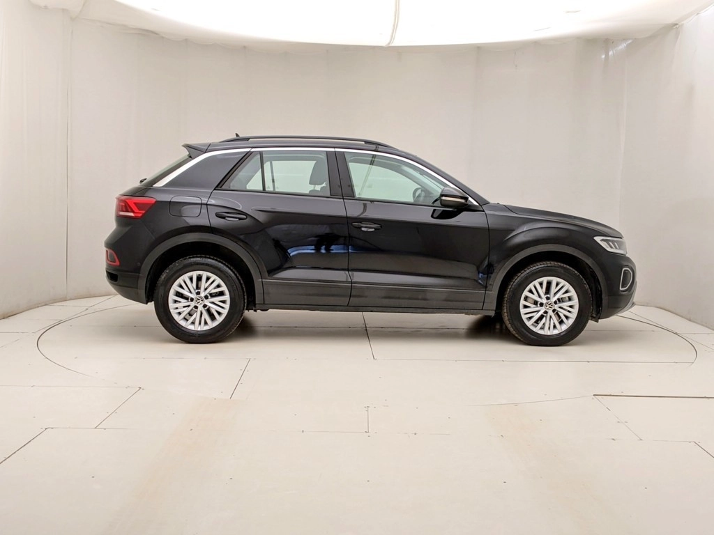 img-2 Volkswagen T-Roc Volkswagen U1284105