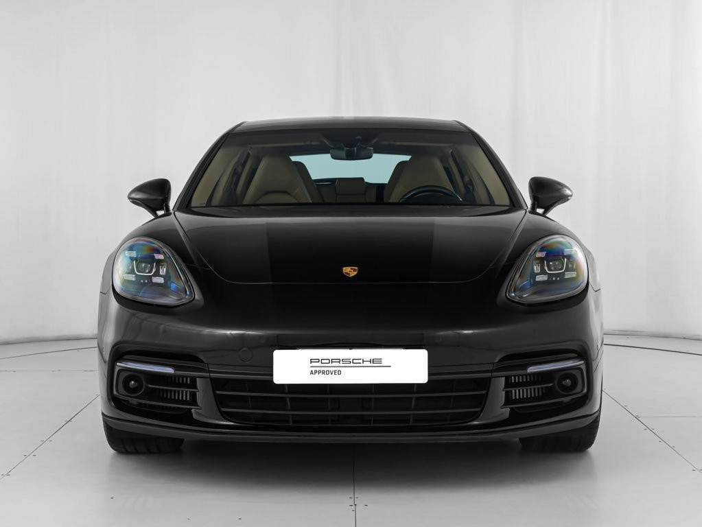 img-1 Porsche Panamera Porsche U1283605