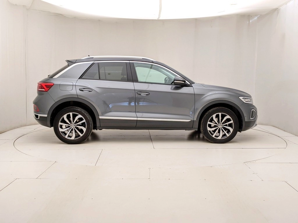 img-2 Volkswagen T-Roc Volkswagen U1283678