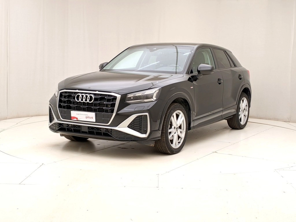 img-0 Audi Q2 Audi U1284060
