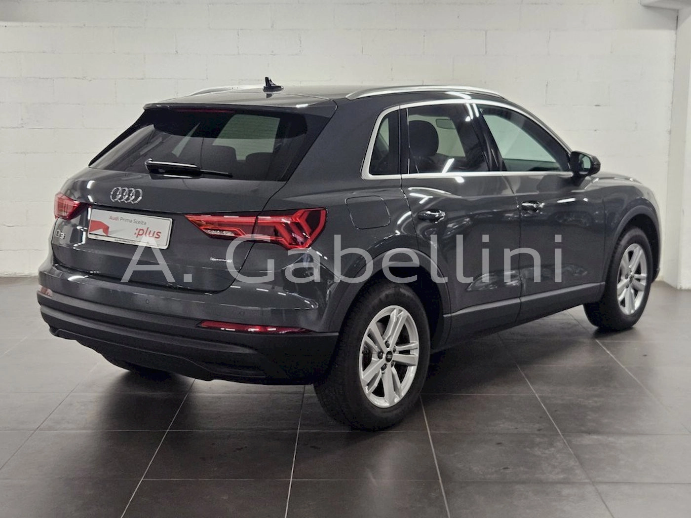 img-3 Audi Q3 Audi U1283918