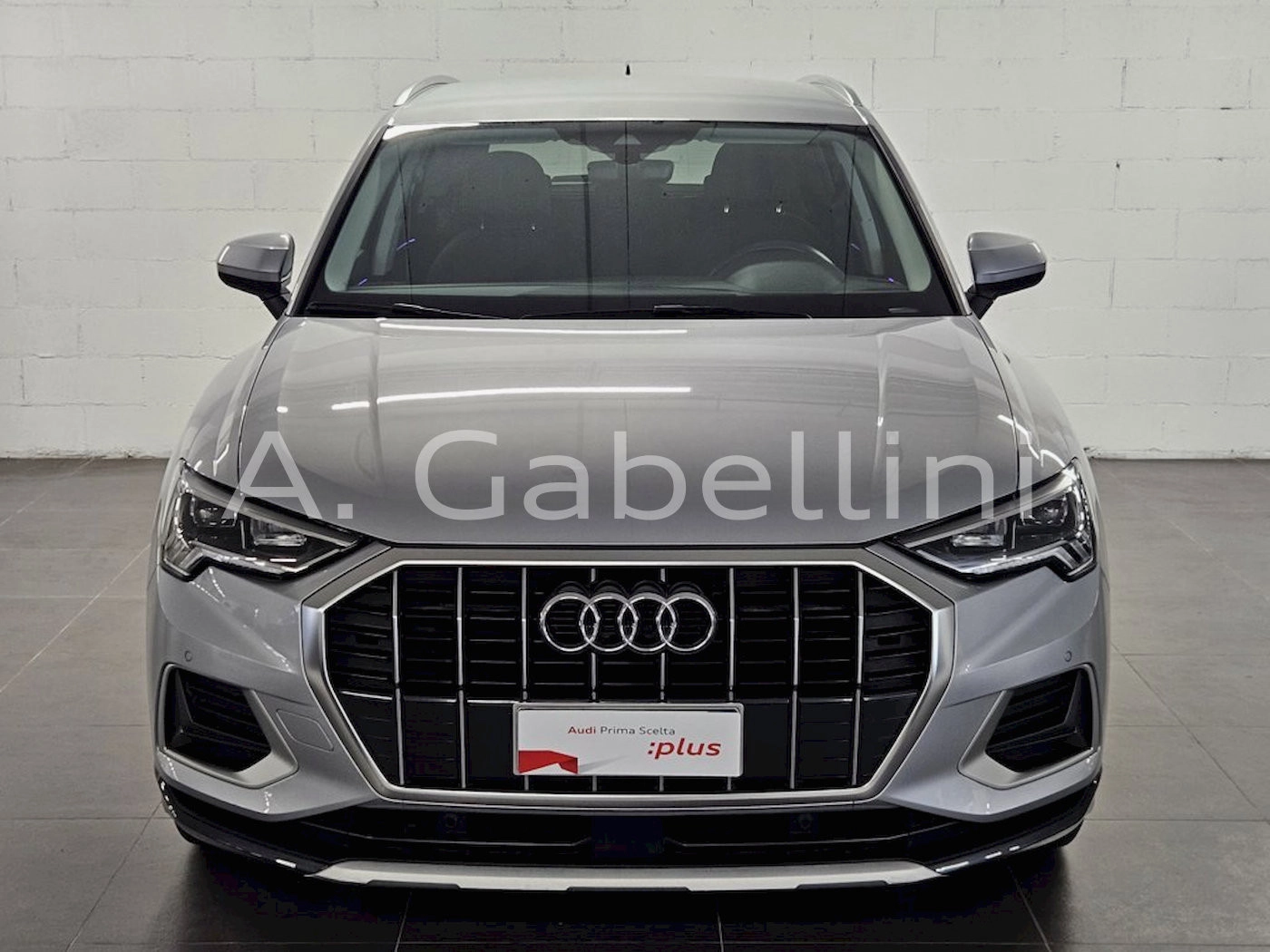 img-1 Audi Q3 Audi U1283856