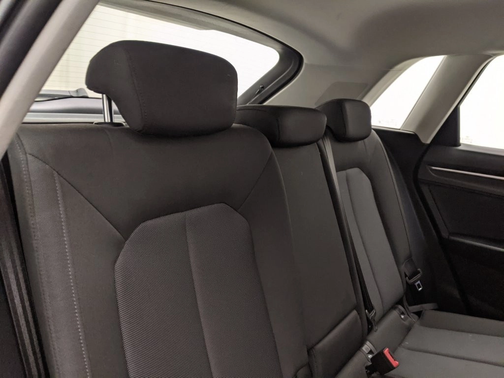 img-4 Audi Q3 Audi U1282304
