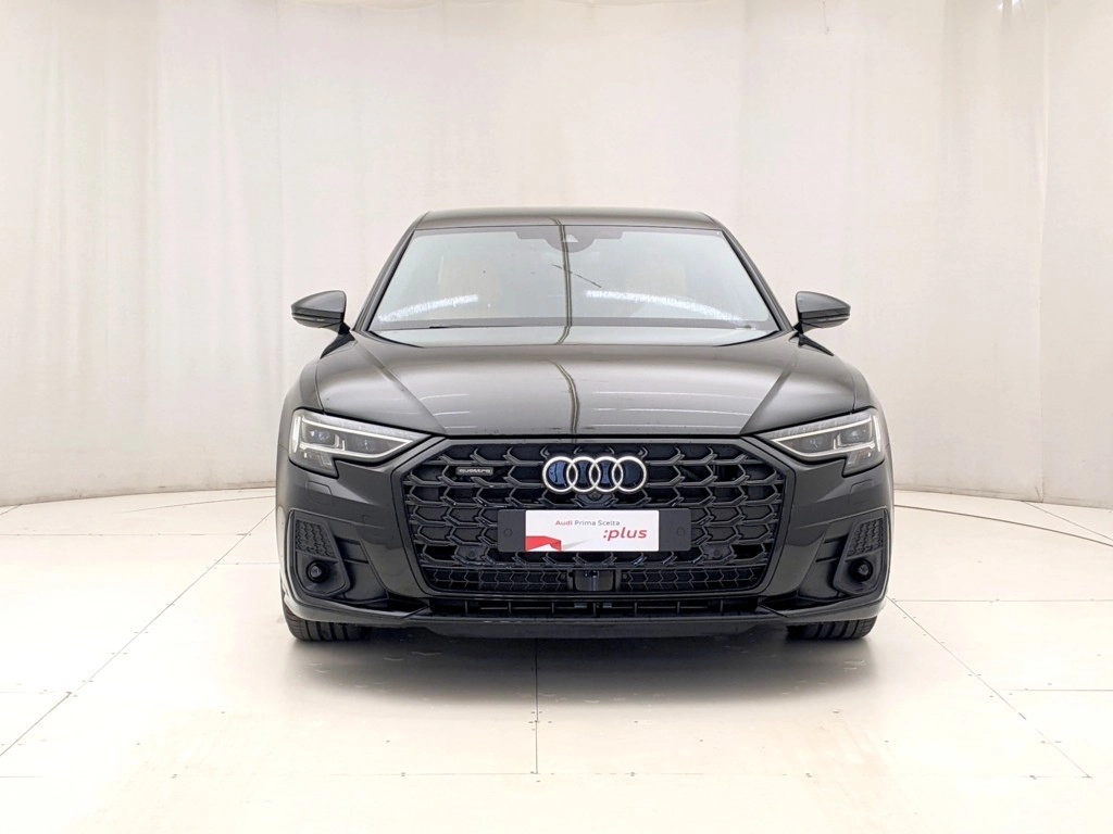 img-1 Audi S8 Audi N1246258