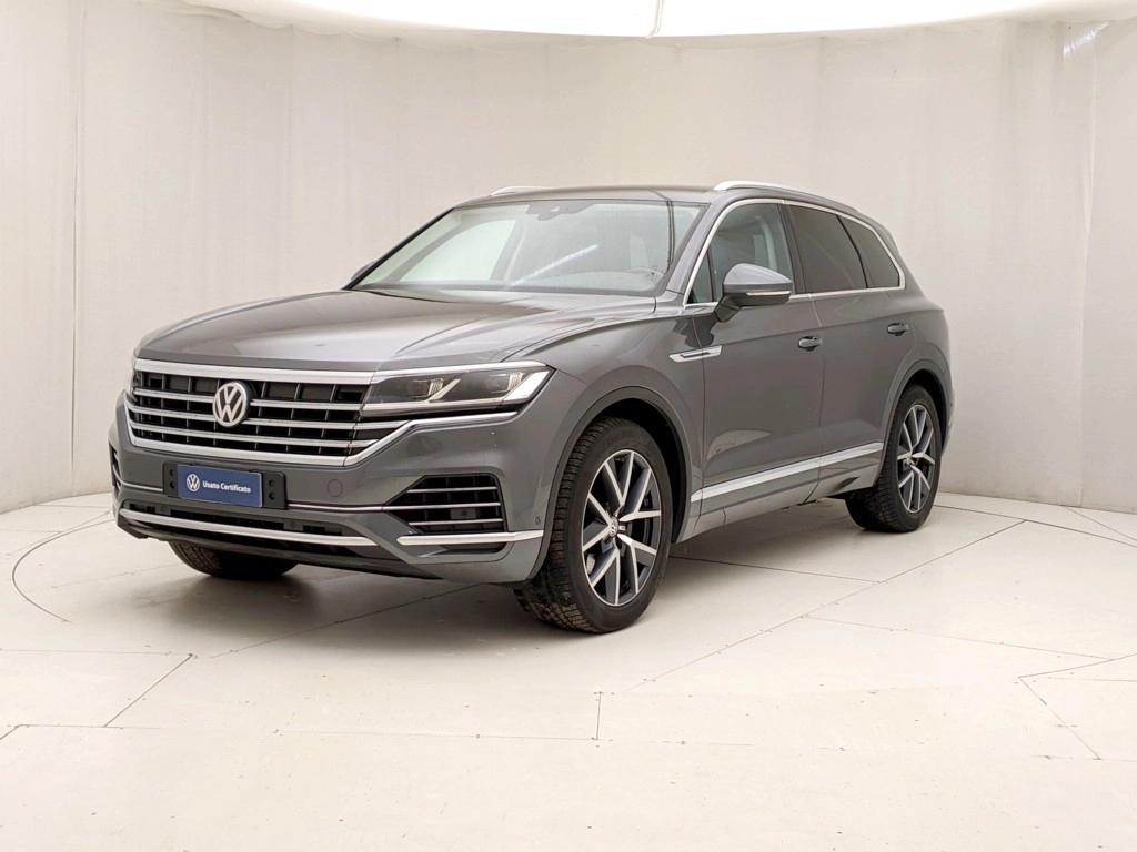 img-0 Volkswagen Touareg Volkswagen U1281907