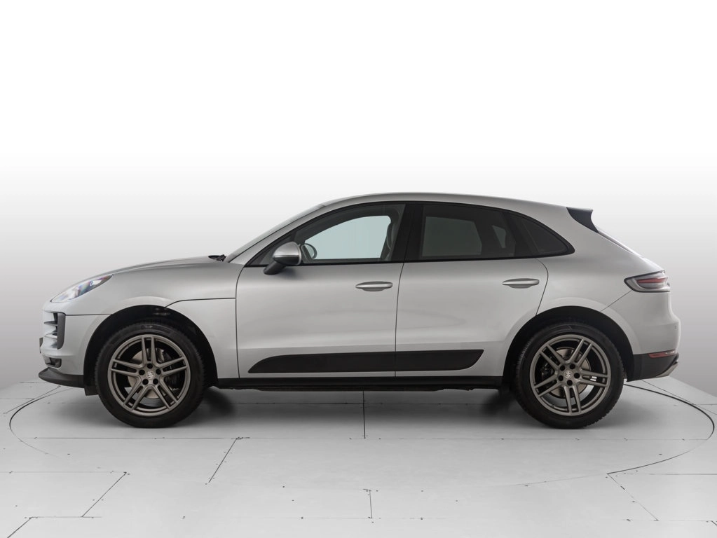 img-1 Porsche Macan Porsche U1283811
