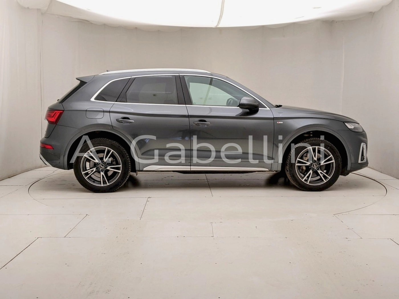 img-2 Audi Q5 Audi U1283867