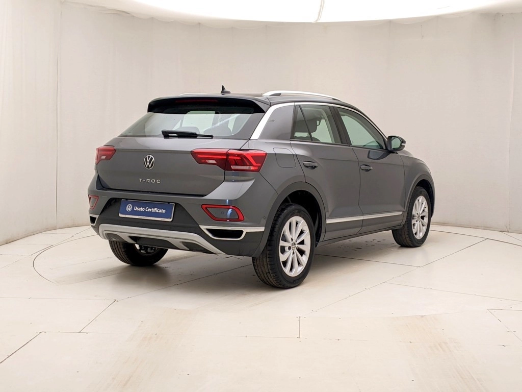 img-3 Volkswagen T-Roc Volkswagen U1284293