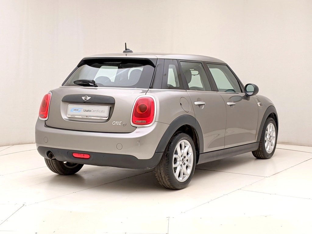 img-3 MINI 5 porte MINI U1283371