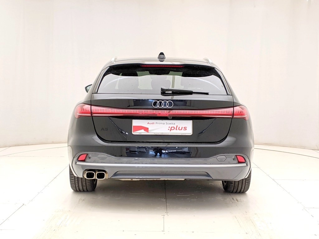 img-4 Audi A5 Audi U1284312