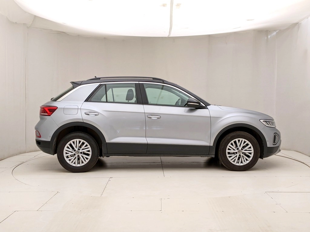 img-2 Volkswagen T-Roc Volkswagen U1283964