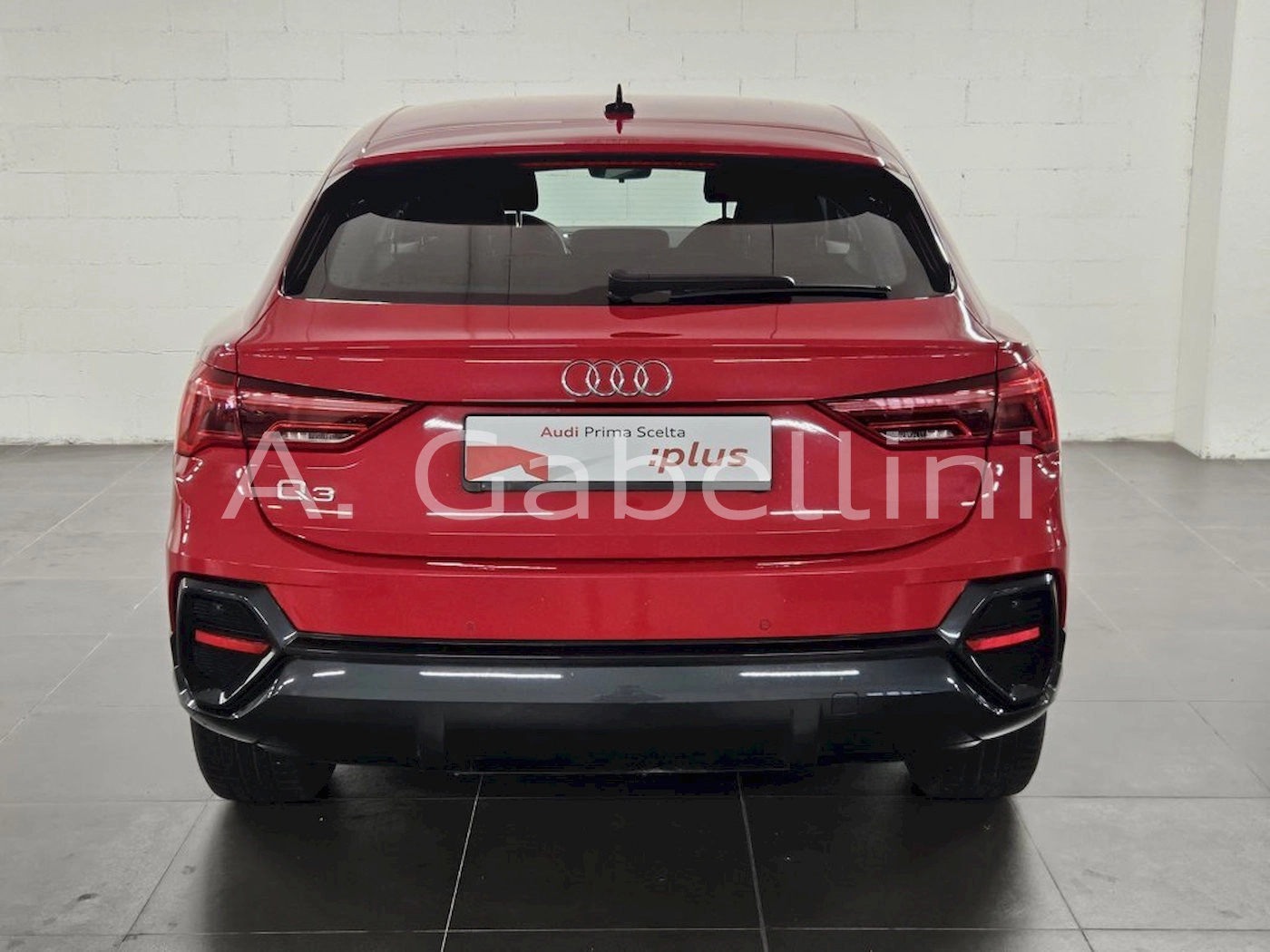 img-4 Audi Q3 Audi U1283578