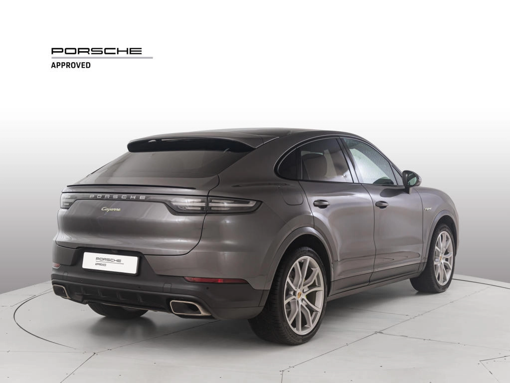 img-4 Porsche Cayenne Porsche U1283412