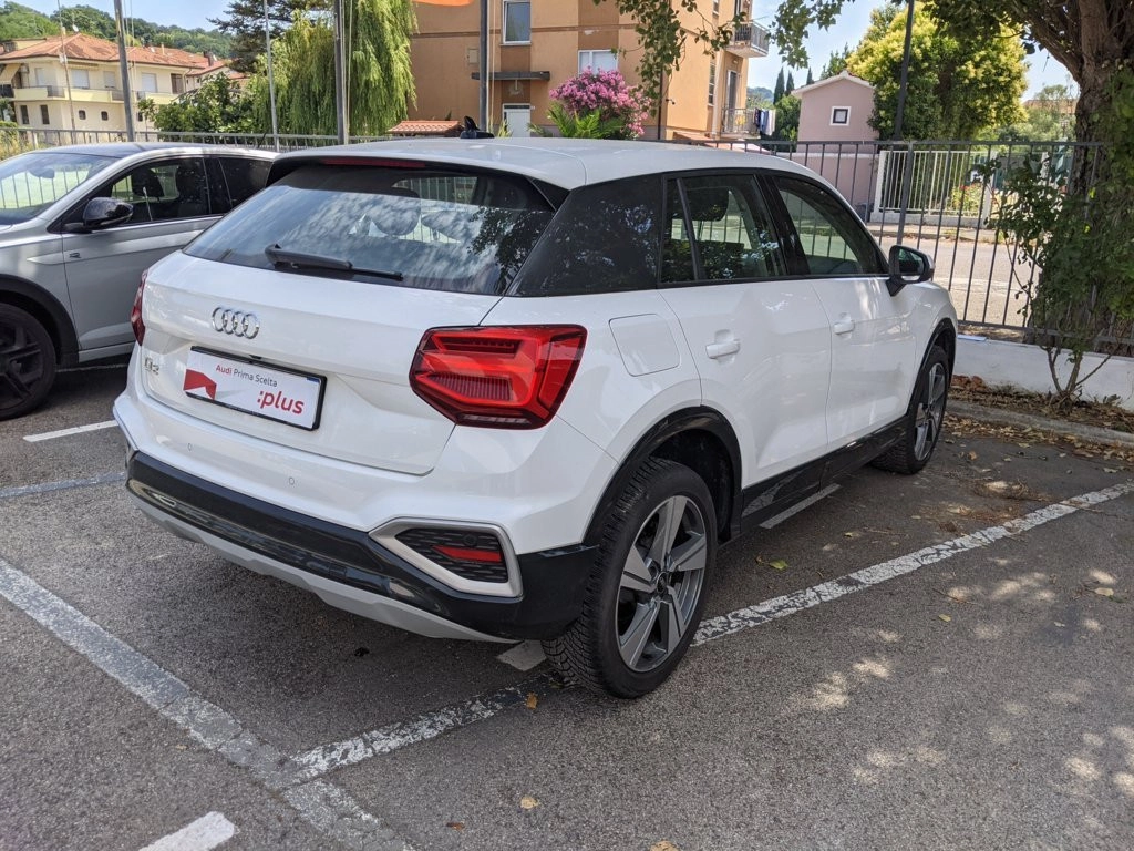 img-3 Audi Q2 Audi U1282049