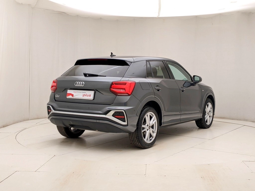 img-3 Audi Q2 Audi U1284315