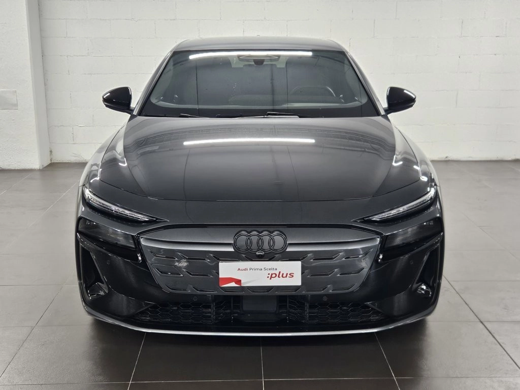img-1 Audi e-tron Audi U1284316