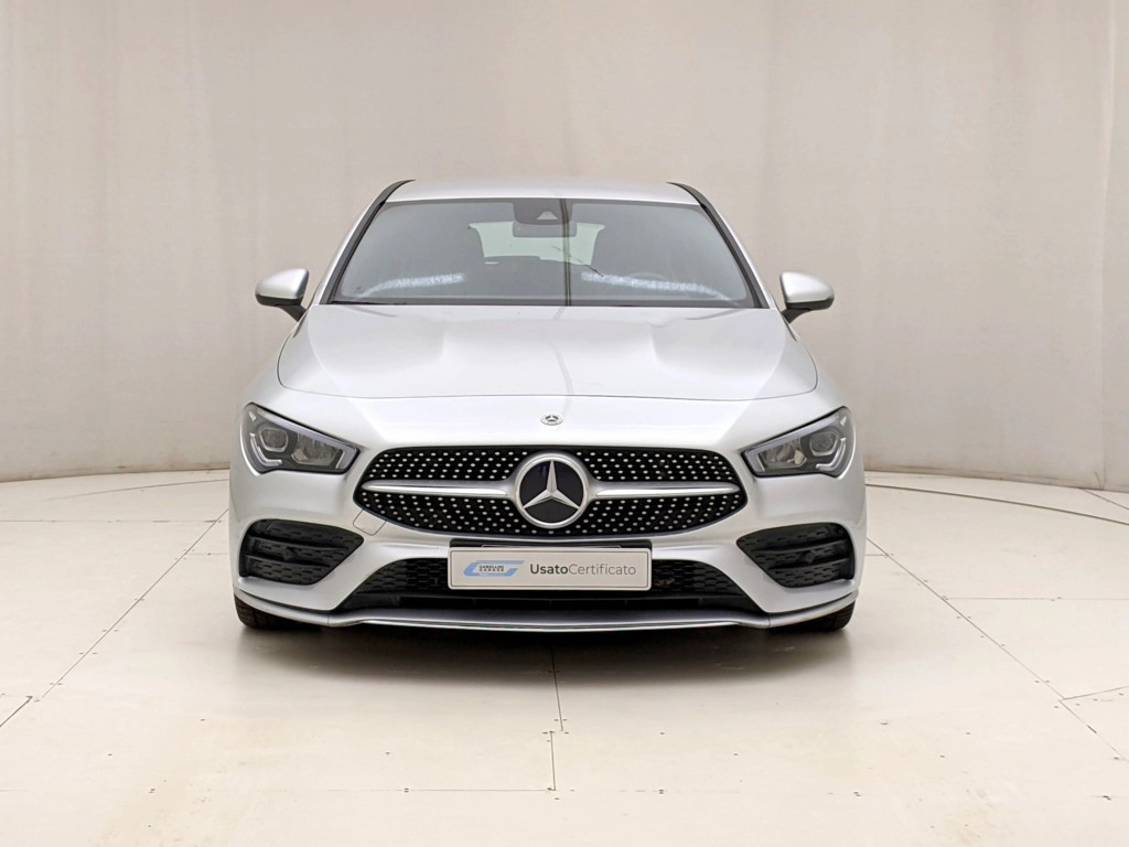 img-1 Mercedes-Benz Classe CLA Mercedes-Benz U1283344
